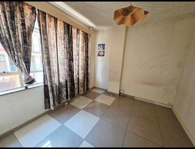 3 BEDROOM APARTMENT FOR SALE IN SUNNYSIDE